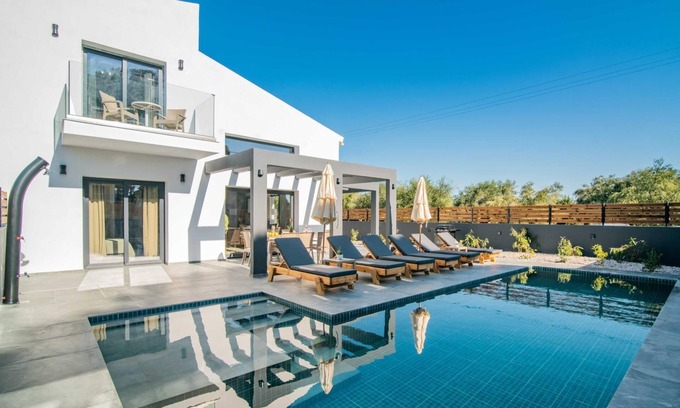 Zakynthos Villa | Kozakos Villa 1 with private swimming pool