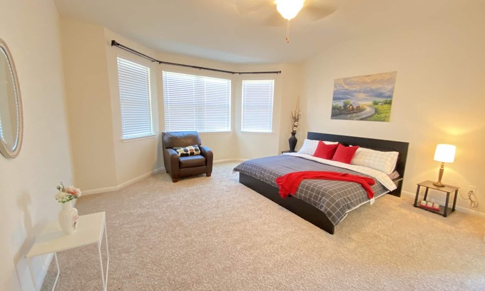 Round Rock House | Kozy 5BR Home/Near Kalahari, Dell Diamond & Samsung/Long-Term Welcome