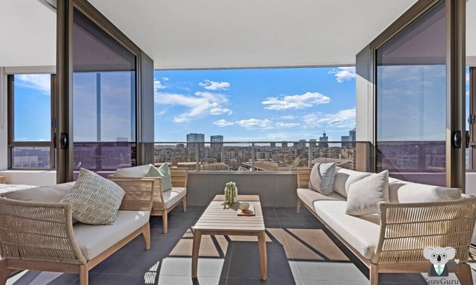 Wentworth Point Apartment | KozyGuru | Wentworth Point | 2B APT+Free Parking