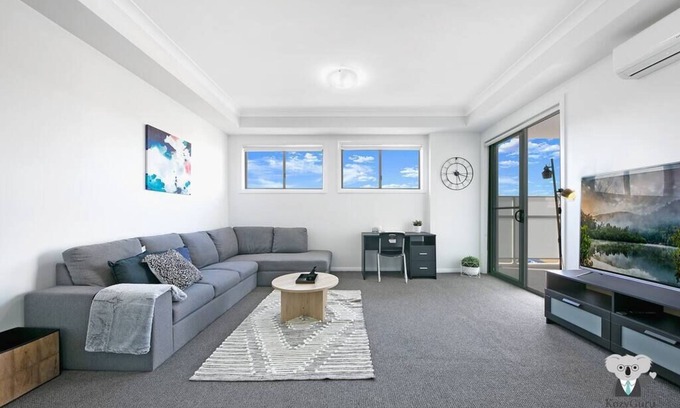 Wentworthville Apartment | KOZYGURU | Wentworthville | Kozy 2 Bed 1 Bath APT | Street Parking
