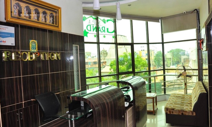 Sriperumbudur Hotel | KPA Grand Palace