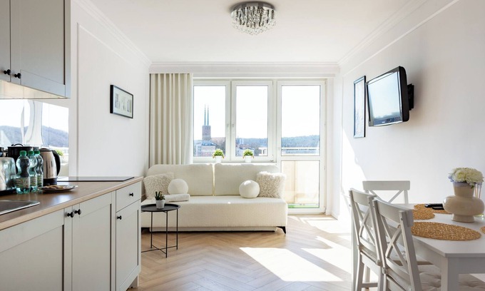 Kamienna Gora Apartment | Krasickiego Chic Studio