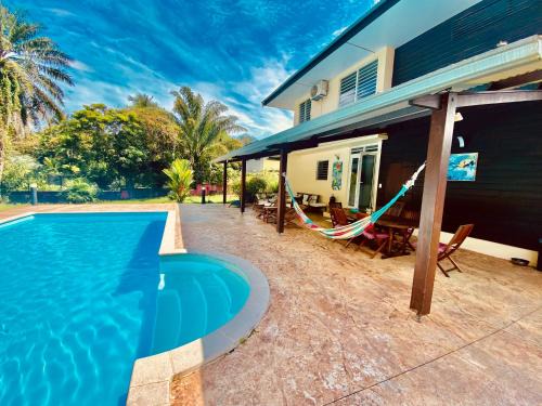 Cayenne Villa | KREOLITA
