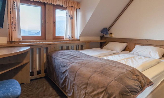 Ambroz pod Krvavcem House | Krvavec Family Room 3