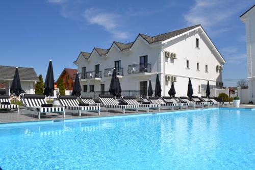 Hunedoara Hotel | Krystal Boutique Mansion