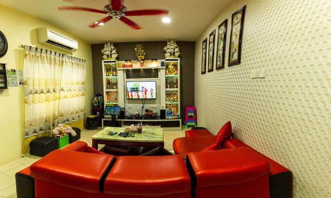 Kuala Selangor House | KS 88 Terrace Homestay 15Pax 4R2B nearby LotusTesco