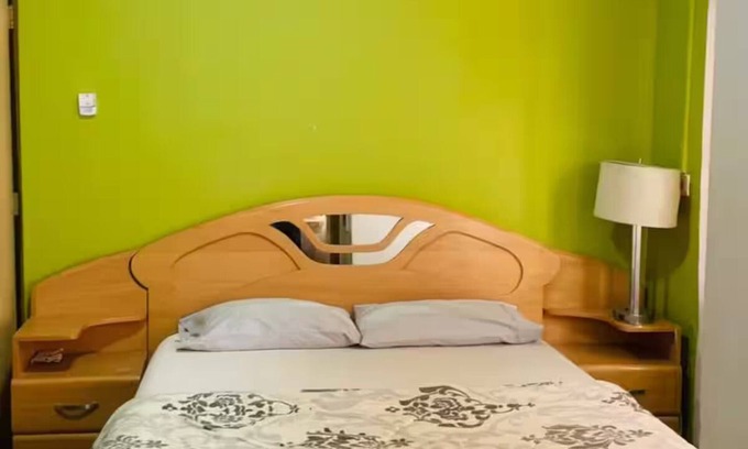 Accra Cabin | Kshoes lodge (Standard Room)