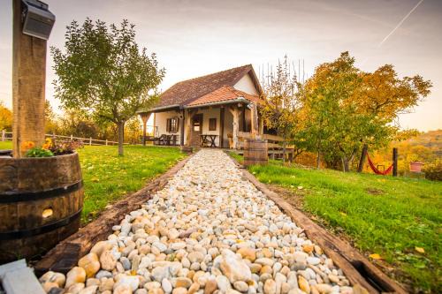 Sibinj House | Kuća za odmor Atar