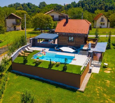 Cazma House | Kuća za odmor Vida s grijanim bazenom