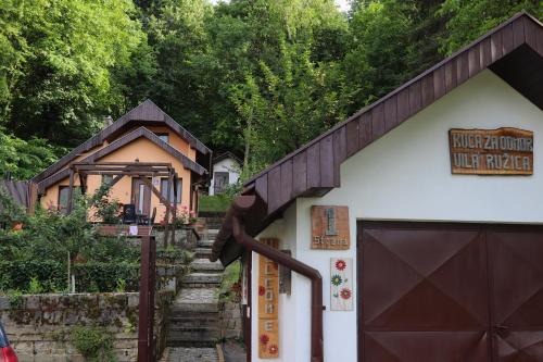 Orahovica Apartment | Kuća za odmor vila Ružica