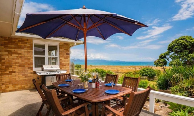 Kuaotunu House | Kuaotunu Beach House - At the Beach, Lukes, Cafe & Store