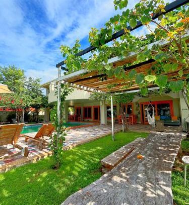 El Jobo House | Kudos Club