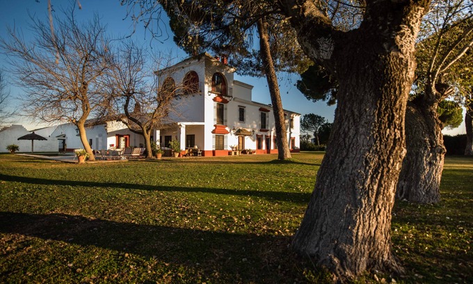 Aznalcazar Villa | Kukutana: Tailored Escapade & Full-Service Experience. Seville & Doñana Your Way