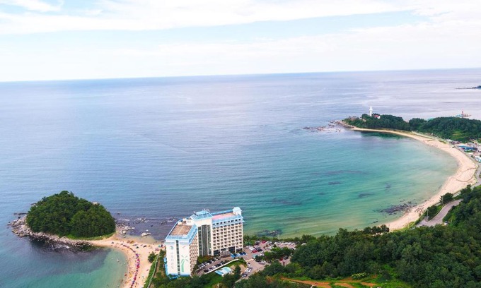 Goseong-gun Hotel | Kumgangsan Condo Sokcho