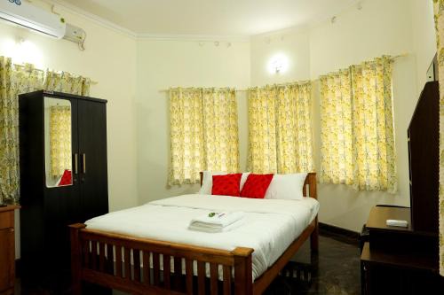 Vaikam House | Kunnumpurathu Holidays & Homestay
