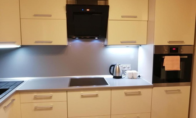 Oktyabrsky District Apartment | KURASOVSCHINA LAKE APARTMENTS