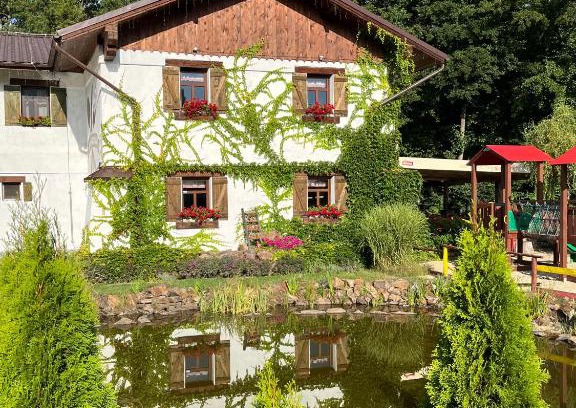 Bzenica House | Kuria Bzenica