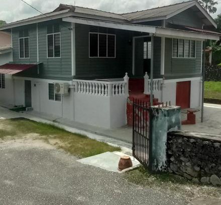 Slim River House | Kurnia Homestay