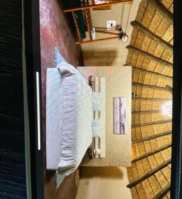 Dundee House | Kwakunje guest lodge