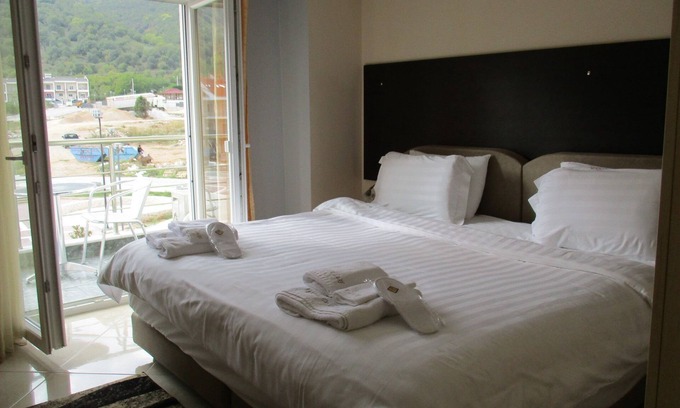 Kastoria Hotel | Kyknos De Luxe Hotel