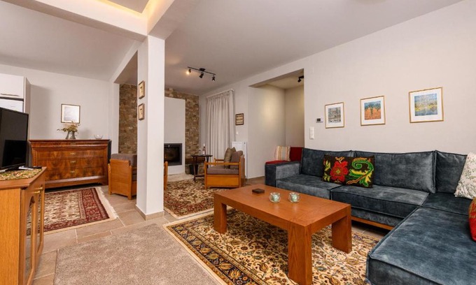 Neraidochori Apartment | Kyra’s House