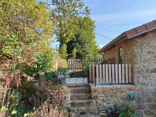 Vaudevant Bed & Breakfast | L'Abri-Gîte "Ô Jardin des Toiles"