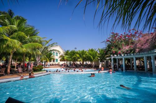 Bandeirantes Apartment | L'acqua DiRoma I - II -III - IV e V- Temporada CN Adriele