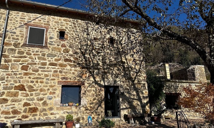 Chalencon House | L'Adret Étoilé - A haven of peace in the Ardèche, between nature and old-world charm