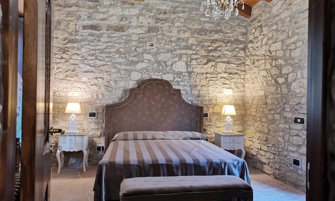 Mandas House | L'Antica Dimora - Suites & Apartments