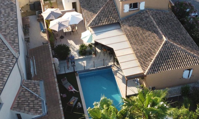 Villeneuve-les-Maguelone Apartment | l'antre deux
