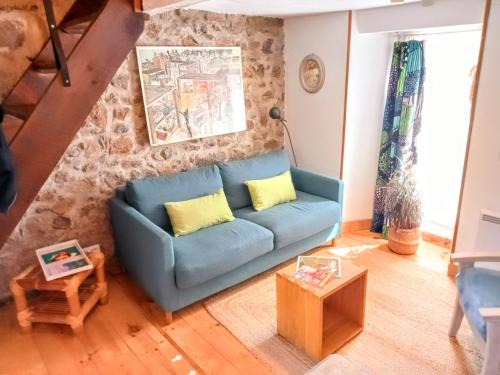 Saint-Cyr House | "L'Atelier de Pierre" Gîte Atypique