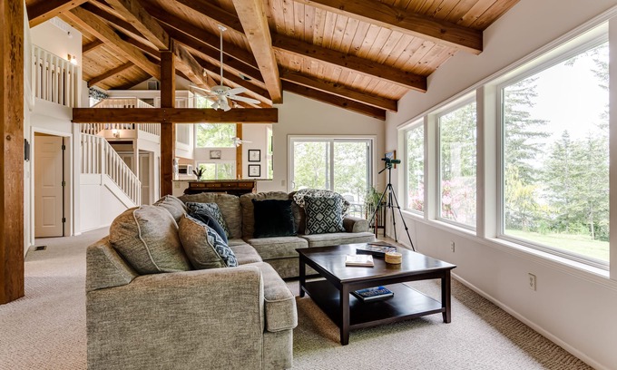 Alvadore House | L&D North House - A Waterfront Getaway