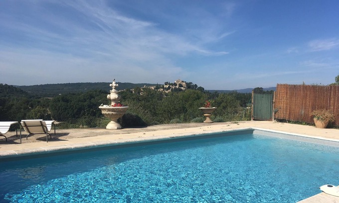 Ansouis House | L'Eden 2-star holiday home for 2 people overlooking the village of Ansouis