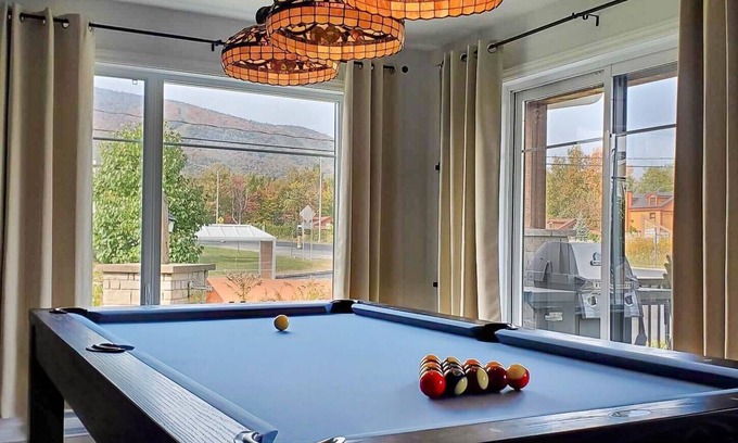 Beaupre Condo | L'Edenski+ Condo Mont-Sainte-Anne - View of the mountain