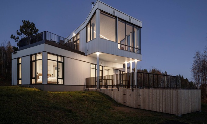 La Malbaie Villa | L'Embacle: Luxury Chalet with Pool Spa and Views
