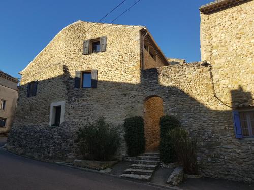 Villedieu House | L'ENTRE POTES - Maison de caractère climatisée avec garage