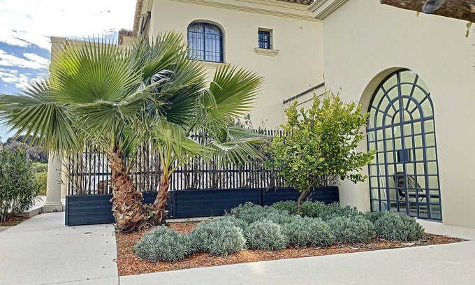 Grimaud Apartment | L'ESCAL