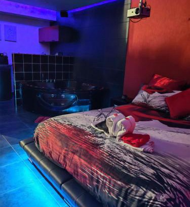 Grandfontaine Apartment | L'Escale du Donon - Chambre Noire
