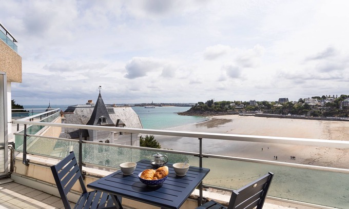 Dinard Apartment | L'Escale Panoramique - Appt vue mer à Dinard