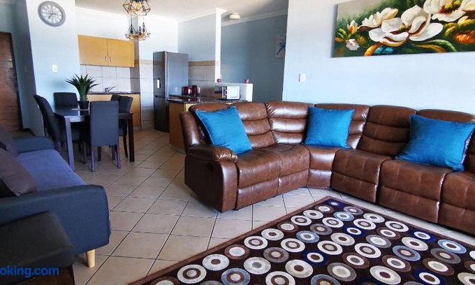 Kingsborough Apartment | L'Escalier Cabanas 507