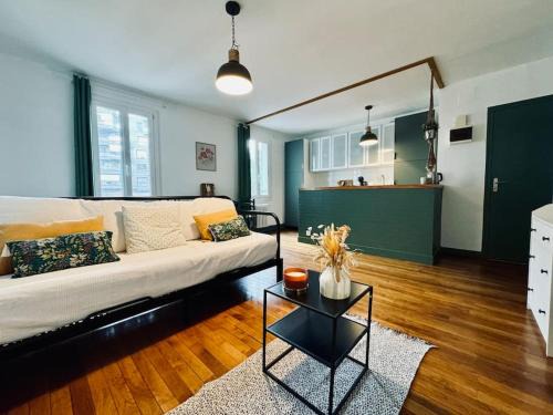 Colombier - Champ de Mars Apartment | L'Evasion, Rennes