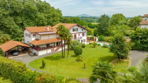Ustaritz Bed & Breakfast | l'hacienda