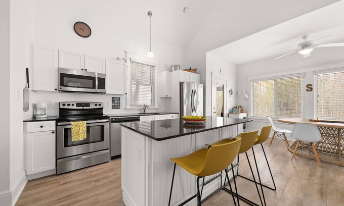 Cherry Valley House | L'Hibou - 18 Farm View