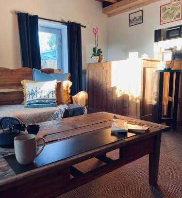 Echallon Apartment | L'instant présent