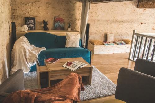 Saint-Felix-Lauragais Apartment | L'intendance - calme et cosy, vieilles pierres