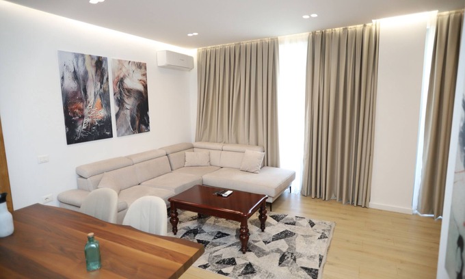 Korce Apartment | L&M Homes in Korca City, Cozy Modern Apartment near Center with view