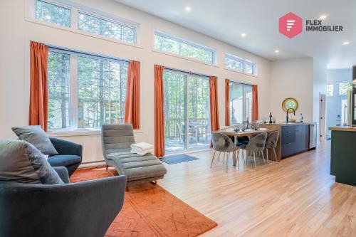 Pont-Rouge Ski Chalet | L'Orange-Méridien de Portneuf/Extra-Comfort, Hot tub and Pool