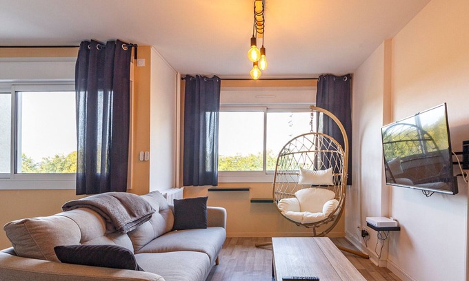 Roseraie - Orgemont Apartment | L'oriole - Wifi - Parking