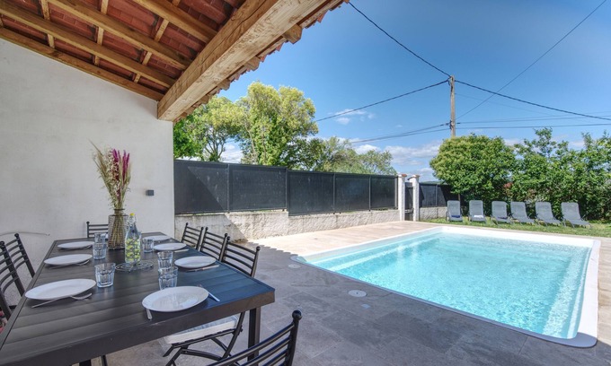 Saint-Privat-des-Vieux House | L'Oustal Occitan - Maison avec piscine privée
