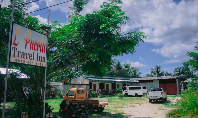 Hinoba-an Condo | L'Puerta Travel Inn